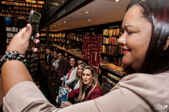 MEU PRIMEIRO LIVRO: UM LEGADO CONQUISTADO PARA GERAÇÕES MEU PRIMEIRO LIVRO: UM LEGADO CONQUISTADO PARA GERAÇÕES