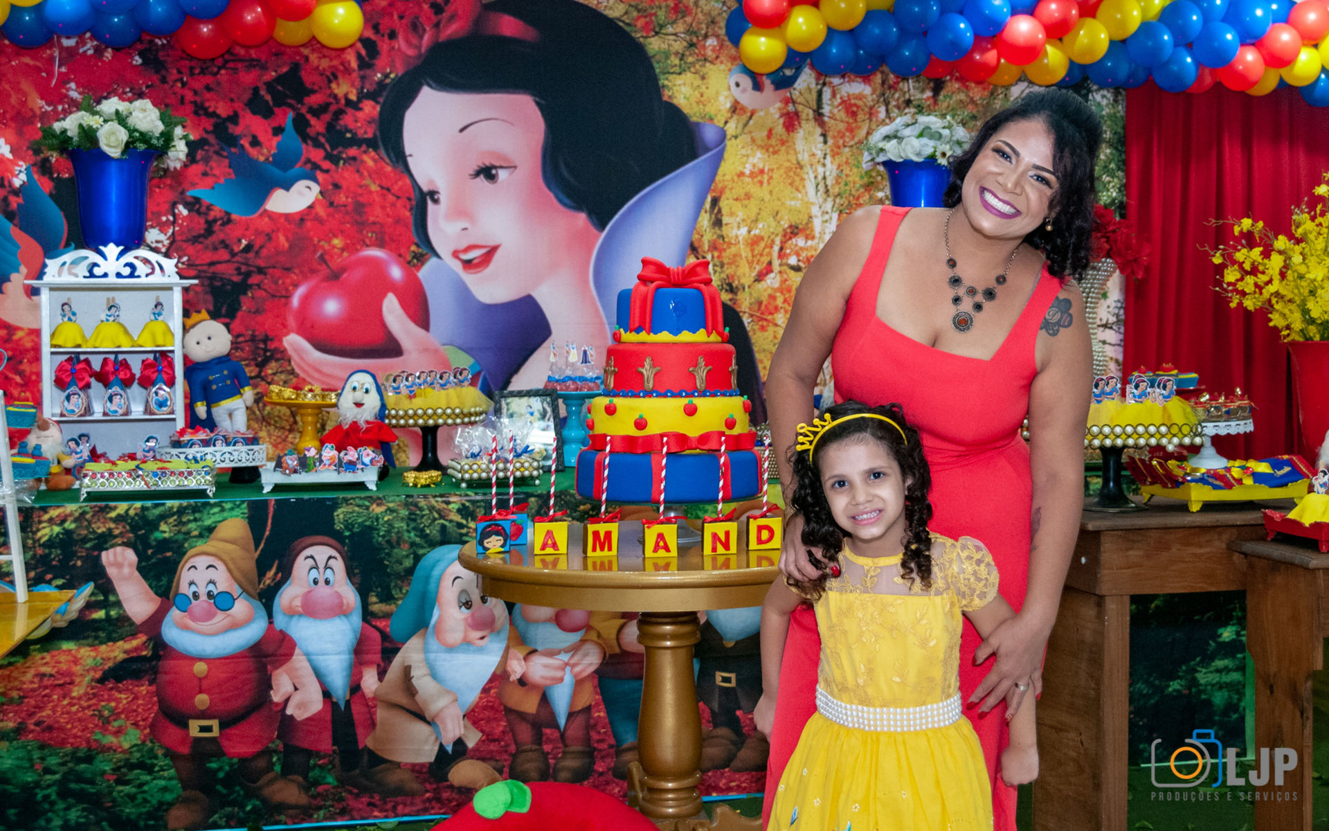Foto FESTA DE ARRASAR DA BRANCA DE NEVE Foto FESTA DE ARRASAR DA BRANCA DE NEVE - Imagem 9