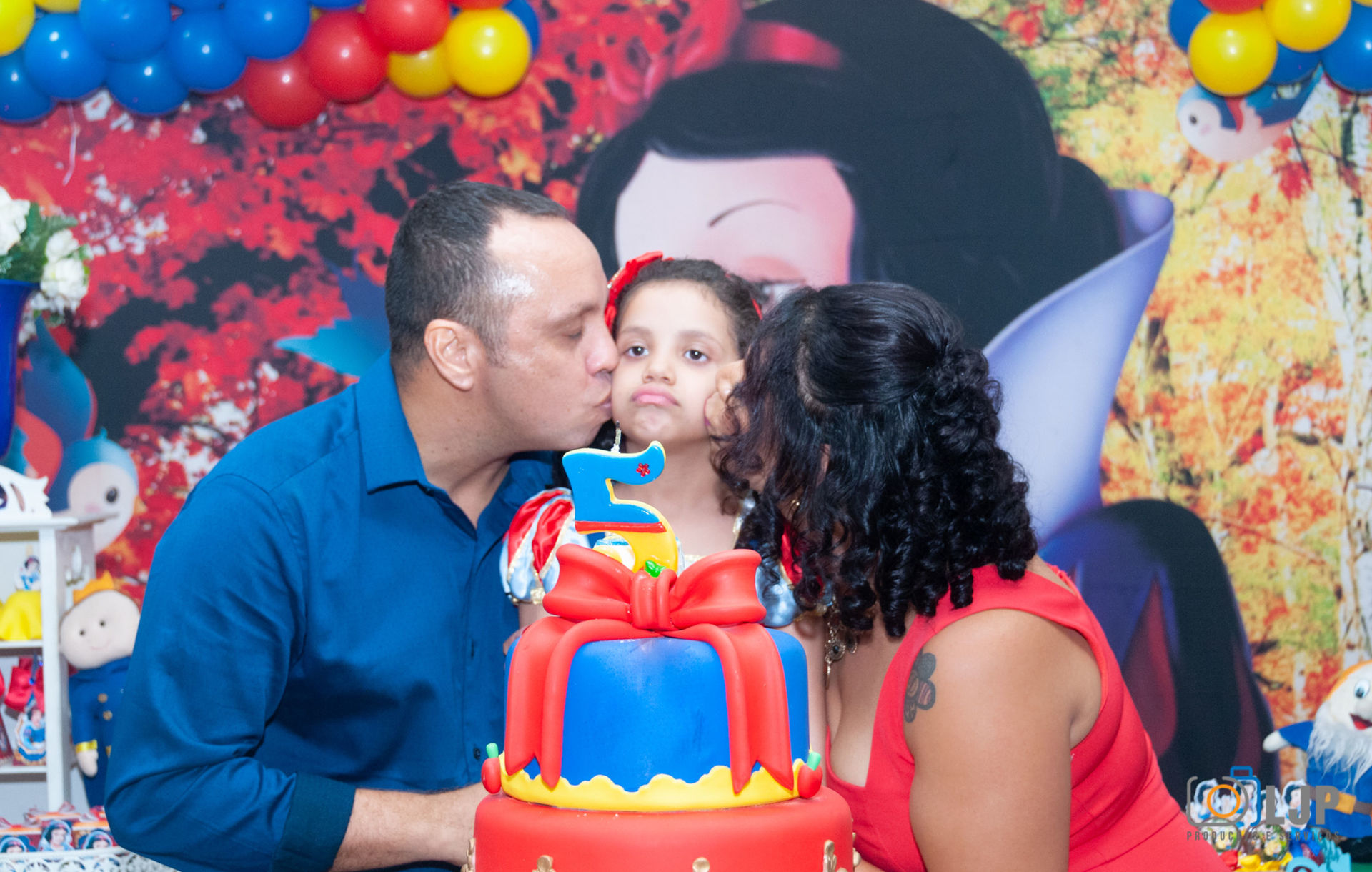 Foto FESTA DE ARRASAR DA BRANCA DE NEVE Foto FESTA DE ARRASAR DA BRANCA DE NEVE - Imagem 14